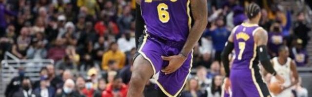 开云官方网站-跳不雅舞蹈被罚 近一周詹姆斯已遭30万经济损失