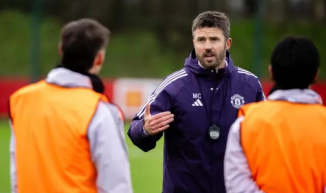 开云官方网站-帕克：达洛特和肖在曼市德比会被打爆，这是卡里克的大难题