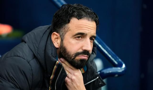 开云体育官方网站-阿莫林坚持阵型体系不变，曼联的出路在哪里？