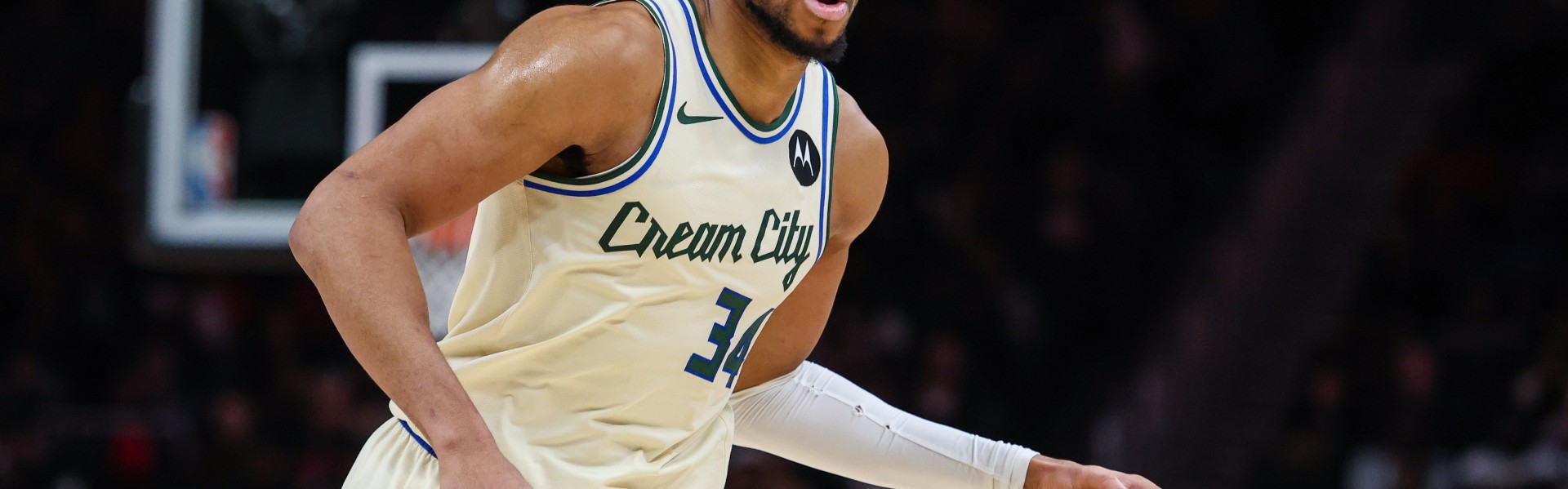 开云体育官方网站-离队已成定局？Windhorst：NBA各队普遍认为字母哥雄鹿生涯已结束