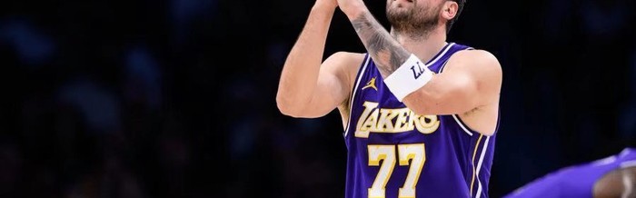 kaiyun sports-最惨烈的MVP之争？4人都具备获奖资格！场均33+8+8进不了前三|东契奇|约基奇|亚历山大|文班|雷霆_新浪体育_新浪新闻